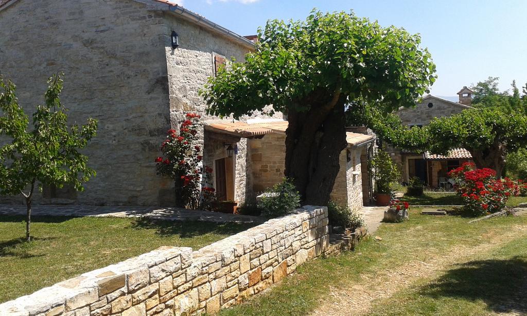 Agroturizam Nezic Villa Oprtalj Exterior photo