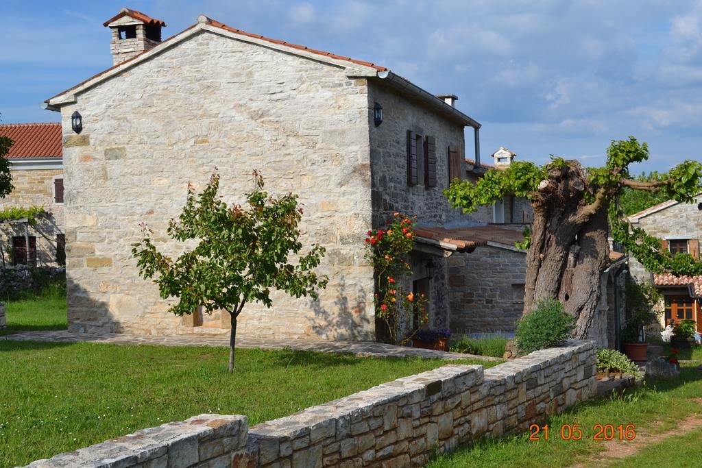 Agroturizam Nezic Villa Oprtalj Exterior photo